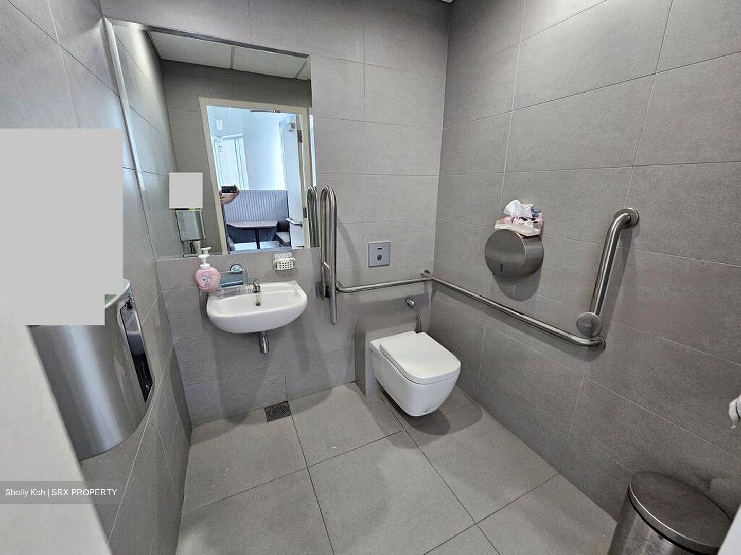 Oxley Tower (D1), Office #463804701